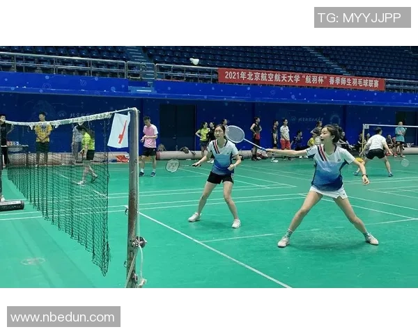 西安羽毛球队与南京羽毛球队赛后技术分析与战术对比